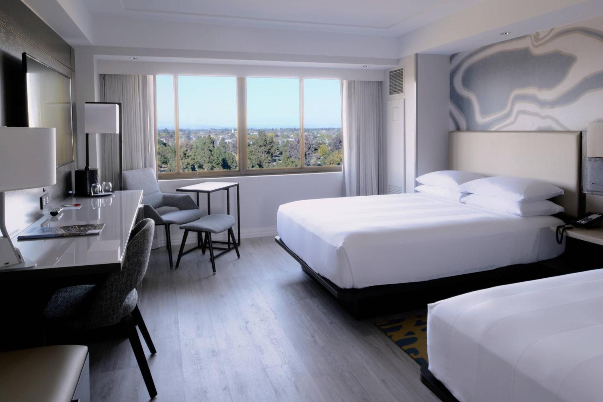 Long Beach Marriott Exterior foto