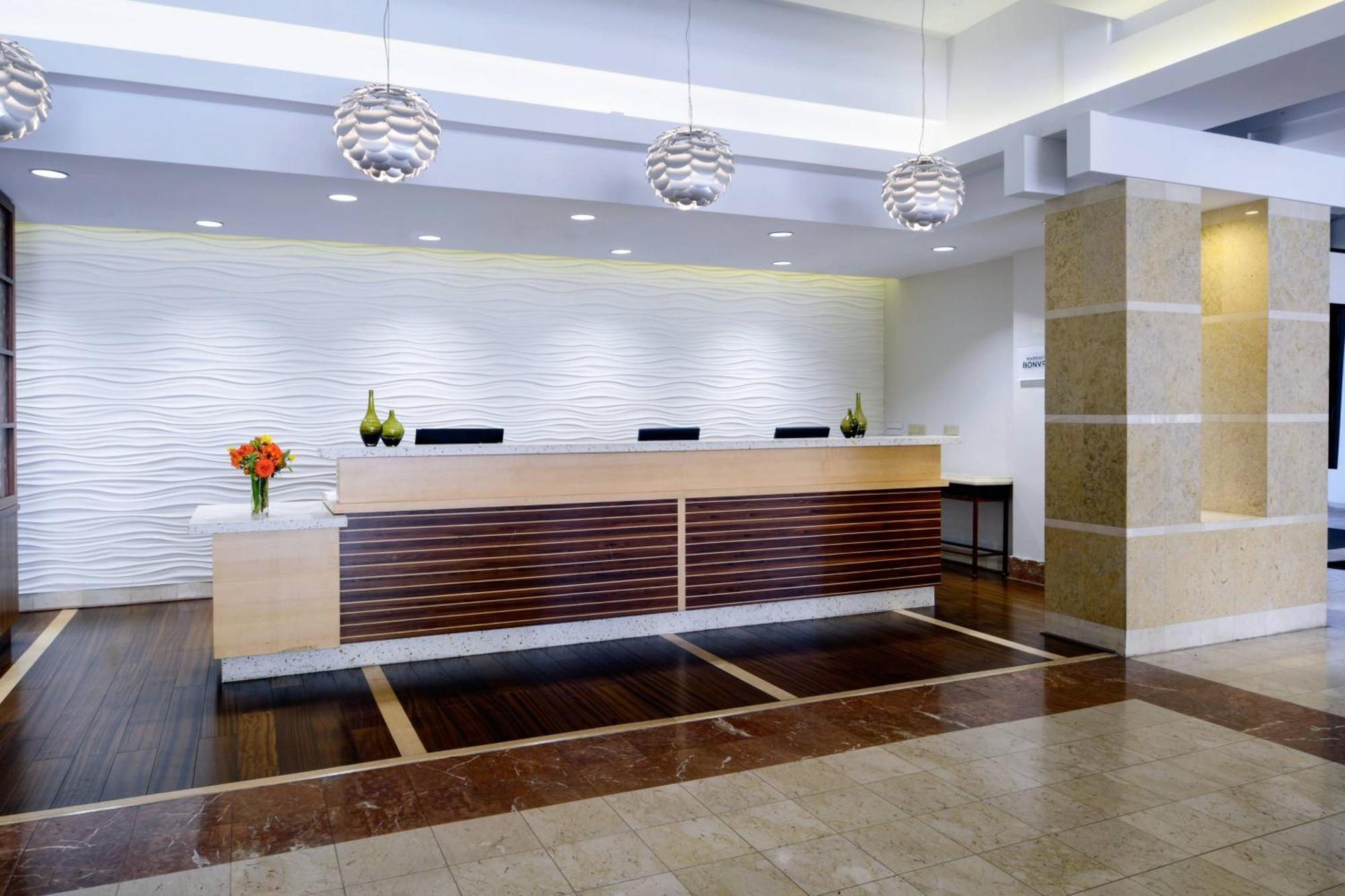Long Beach Marriott Exterior foto